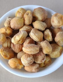 afghani-dried-apricot