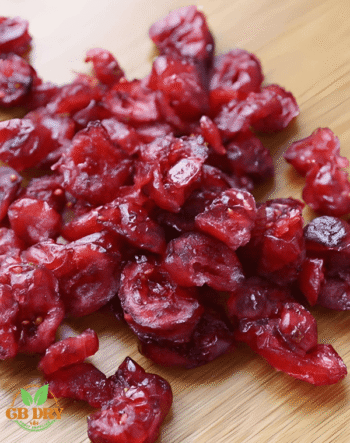 dried cranberries fresh